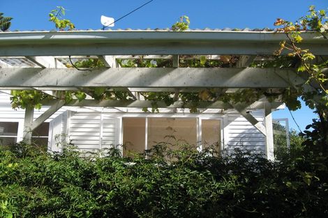 Photo of property in 106 Valley Road, Paraparaumu, 5032