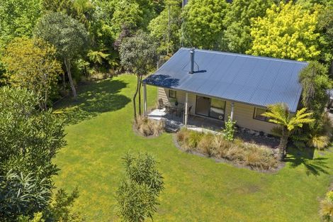 Photo of property in 32 Rangimoana Avenue, Motuoapa, Turangi, 3382