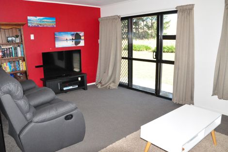 Photo of property in 928 Tennent Drive, Linton, Palmerston North, 4472