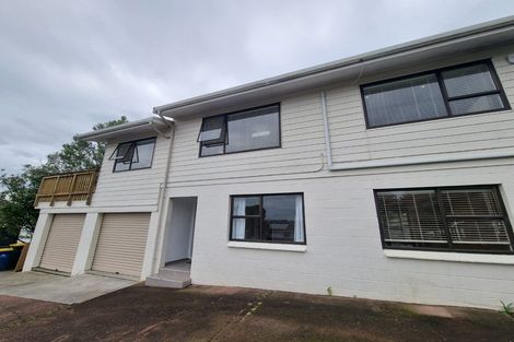 Photo of property in 28a Longburn Road, Henderson, Auckland, 0610