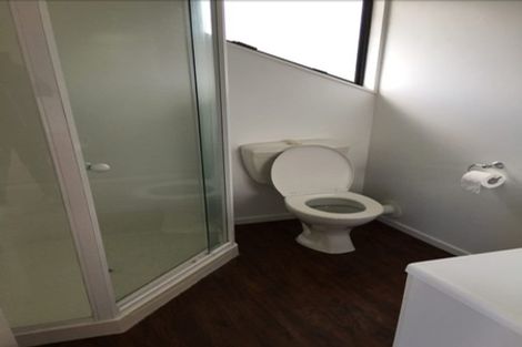 Photo of property in 28a Hoylake Place, Wattle Downs, Auckland, 2103