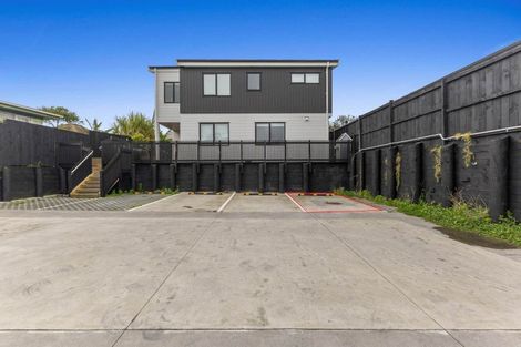 Photo of property in 7/29 Tudor Road, Henderson, Auckland, 0610