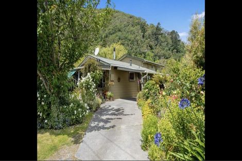 Photo of property in 12 Scotland Street, Picton, 7220