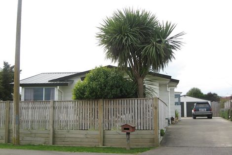 Photo of property in 6 Rockwood Place, Haumoana, 4102