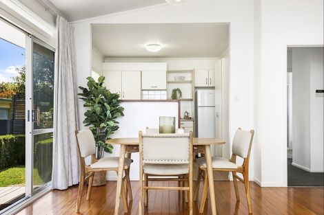 Photo of property in 16 Herbert Road, Queenwood, Hamilton, 3210