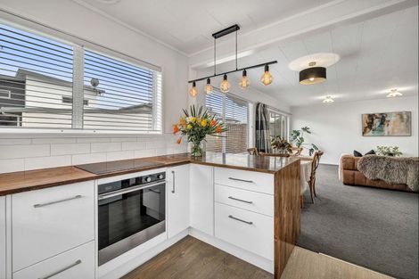 Photo of property in 6a Puni Street, Fitzroy, New Plymouth, 4312