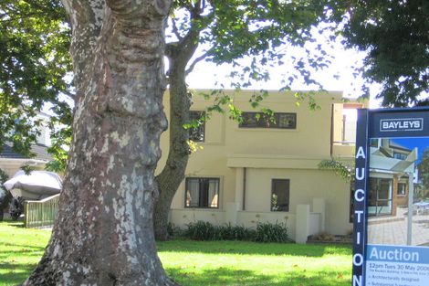 Photo of property in 45 Oakwood Grove, Eastern Beach, Auckland, 2012