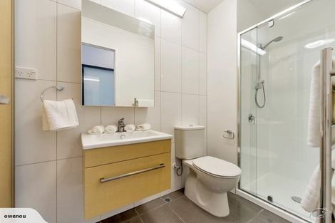 Photo of property in Twin Towers, 410/17 Putney Way, Manukau, Auckland, 2104