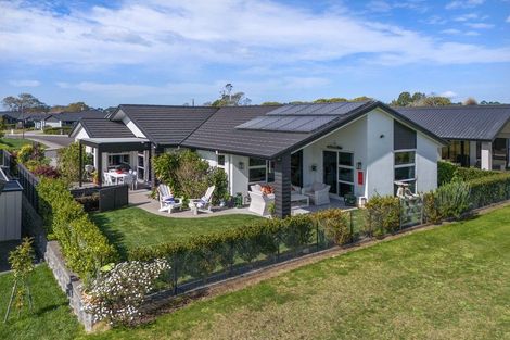 Photo of property in 28 Arran Drive, Aongatete, Katikati, 3178