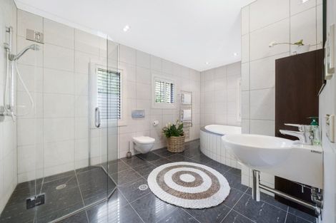 Photo of property in 8a The Rise, Saint Heliers, Auckland, 1071