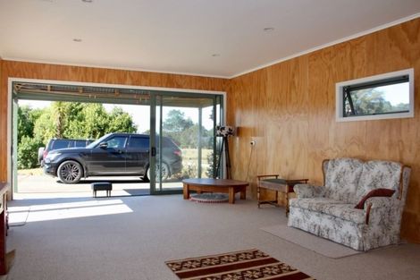 Photo of property in 152 Moewai Road, Whitianga, 3591