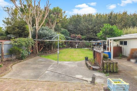 Photo of property in 18 Hulke Street, Foxton, 4814