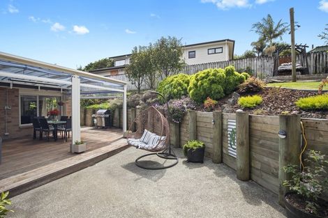 Photo of property in 115 Valley Road, Pukekohe, 2120