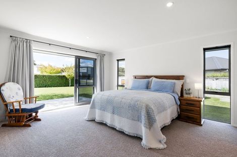 Photo of property in 45 Plescher Crescent, Leamington, Cambridge, 3432