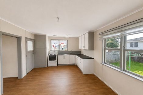 Photo of property in 613 Massey Road, Mangere, Auckland, 2022