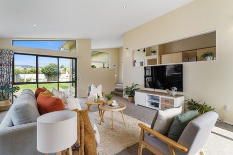 Photo of property in 11 Te Ropata Place, Waikanae Beach, Waikanae, 5036