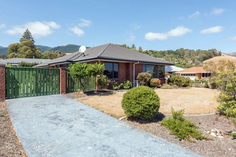 Photo of property in 1 Caroline Place, Stoke, Nelson, 7011