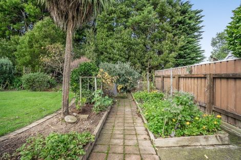 Photo of property in 19 Deller Drive, Carterton, 5713