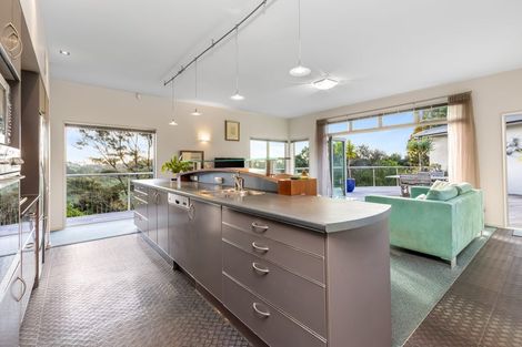 Photo of property in 39 Albany Heights Road, Dairy Flat, Albany, 0792