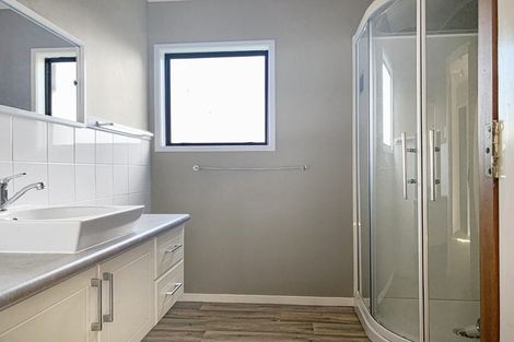 Photo of property in 65 Esplanade, Kaiti, Gisborne, 4010