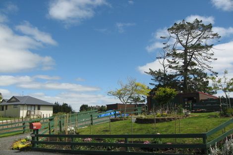 Photo of property in 651 Paparata Road, Bombay, 2675