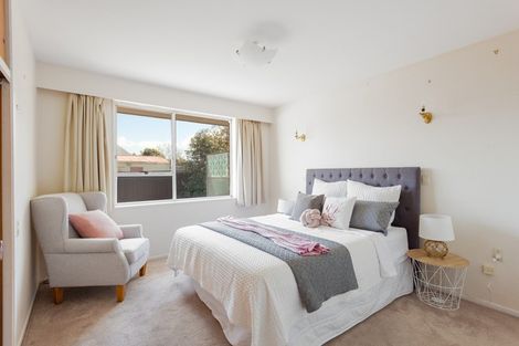 Photo of property in 1/1 Hounslow Street, Ilam, Christchurch, 8041