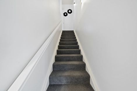 Photo of property in 41 Samwell Drive, Whitby, Porirua, 5024