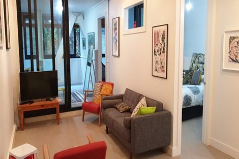 Photo of property in Scotia Tower Apartments, 8f/8 Scotia Place, Auckland Central, Auckland, 1010