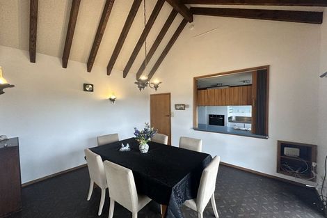 Photo of property in 118 Pupuke Road, Hillcrest, Auckland, 0627