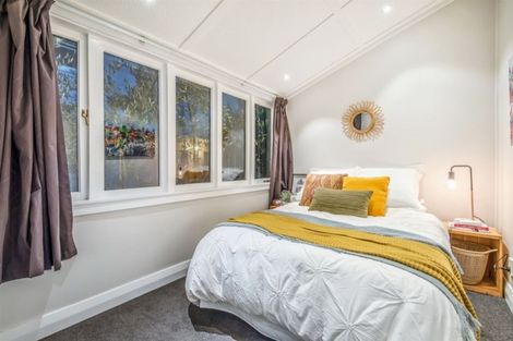 Photo of property in 2/221 Onewa Road, Birkenhead, Auckland, 0626