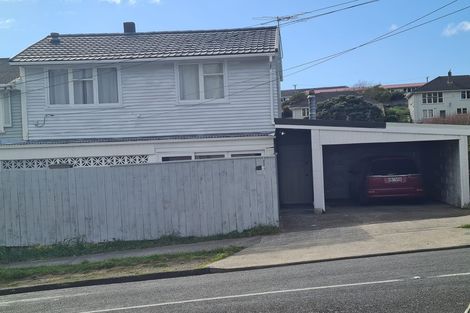 Photo of property in 52 Bell Street, Tawa, Wellington, 5028