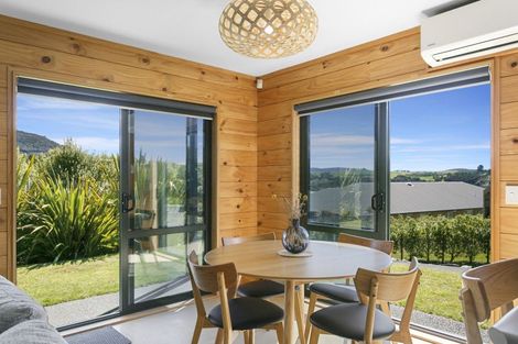 Photo of property in 30 Te Awha Place, Kuratau, Turangi, 3381