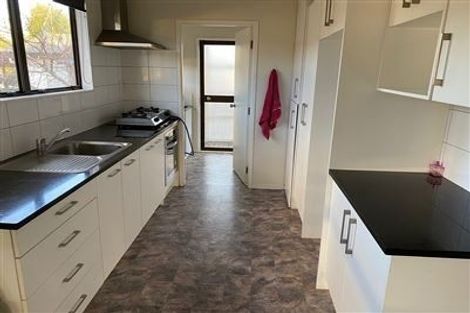 Photo of property in 2/70 Palmers Road, Clendon Park, Auckland, 2103