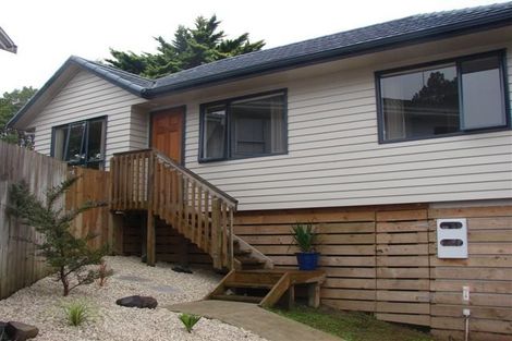 Photo of property in 7 Pitcher Place, Glen Eden, Auckland, 0602