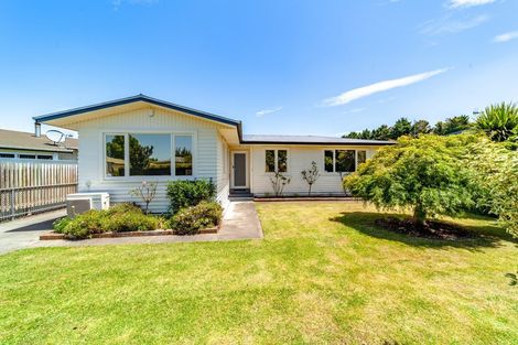 Photo of property in 36 Upham Street, Havelock North, 4130
