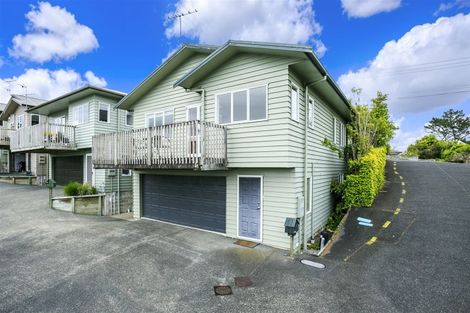 Photo of property in 1/61 The Avenue, Albany, Auckland, 0632