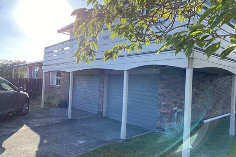 Photo of property in 35 Wesley Avenue, Frankleigh Park, New Plymouth, 4310