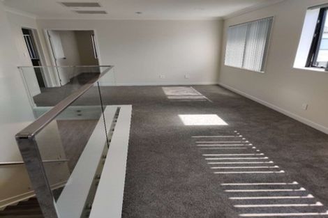 Photo of property in 17 Pinefield Road, Whenuapai, Auckland, 0618