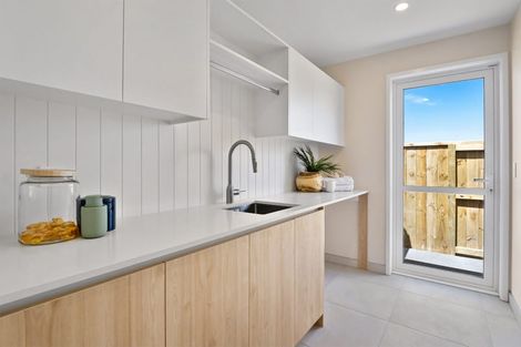 Photo of property in 2 Triplefin Avenue, Omokoroa, 3114