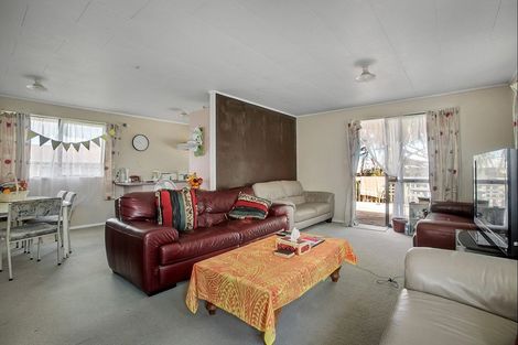 Photo of property in 187 Finlayson Avenue, Clendon Park, Auckland, 2103