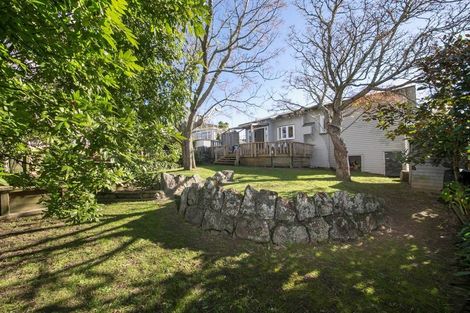 Photo of property in 7a Wattle Street, New Lynn, Auckland, 0600