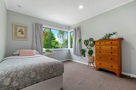 Photo of property in 4a Pounamu Avenue, Greenhithe, Auckland, 0632