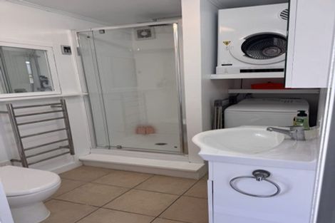 Photo of property in 33 Bolton Street, Petone, Lower Hutt, 5012