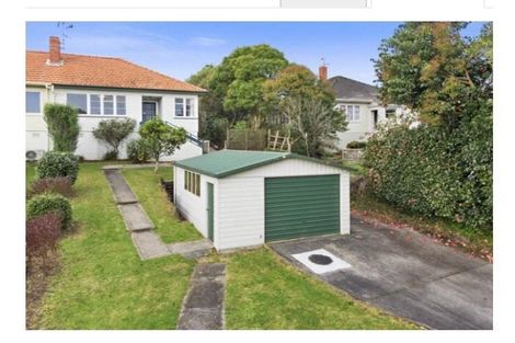 Photo of property in 24 Plunket Terrace, Hamilton East, Hamilton, 3216