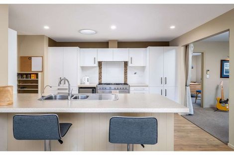 Photo of property in 15 Alderton Drive, Kerikeri, 0230