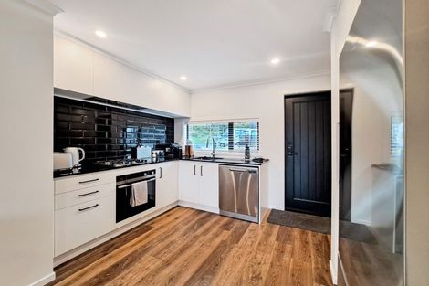 Photo of property in 11 Joseph Bolton Crescent, Wallaceville, Upper Hutt, 5018