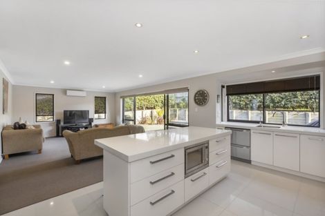 Photo of property in 79 Rathmar Drive, Manurewa, Auckland, 2105