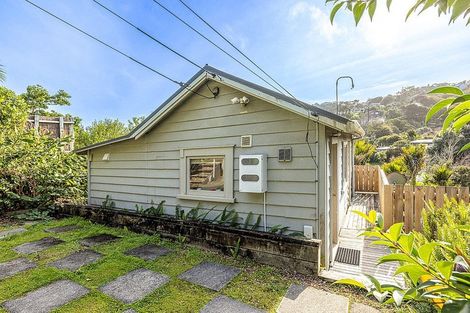 Photo of property in 29 Ocean Road, Surfdale, Waiheke Island, 1081