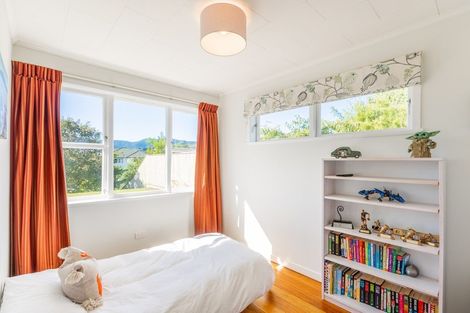 Photo of property in 9 Allen Road, Raumati Beach, Paraparaumu, 5032