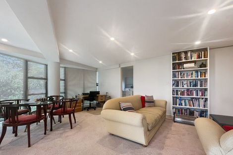 Photo of property in 2/40 Walter Street, Hauraki, Auckland, 0622